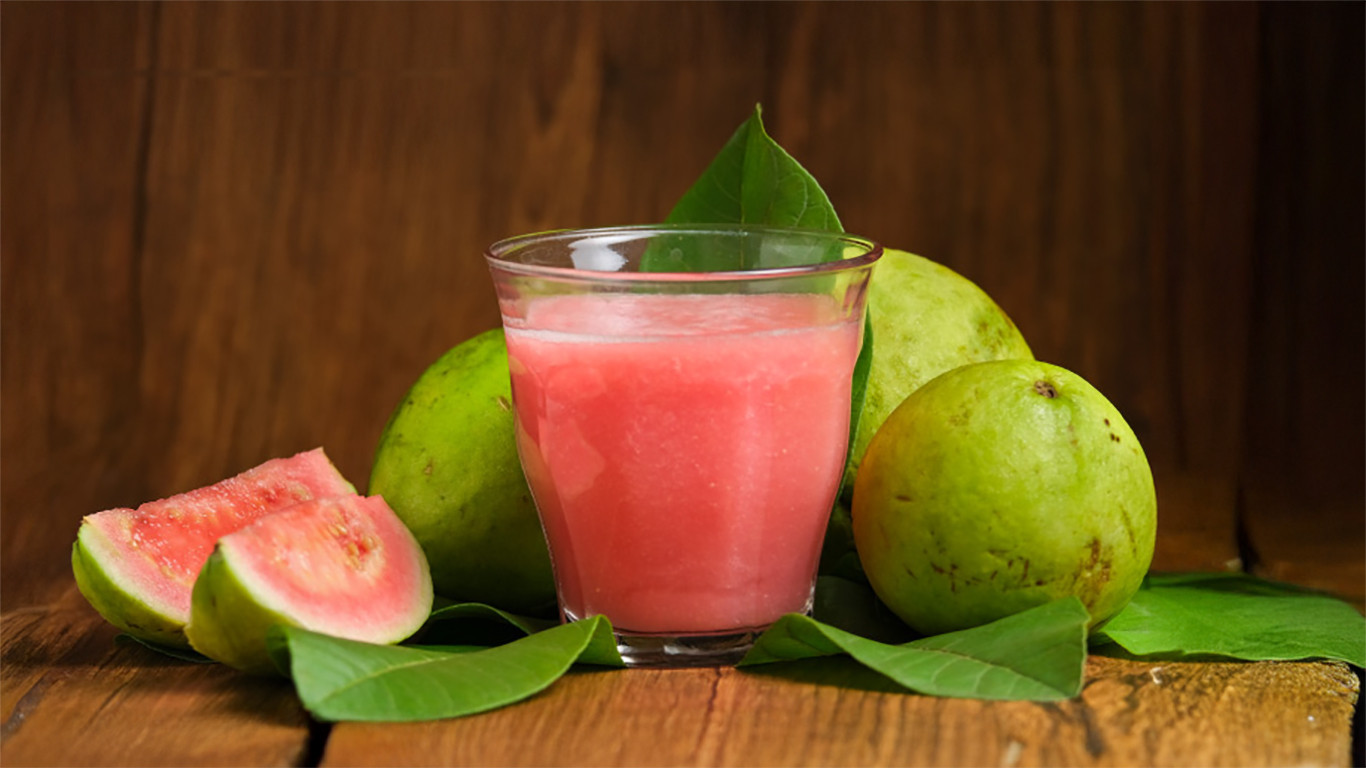 Top 10 health benefits of fresh guava juice (5)