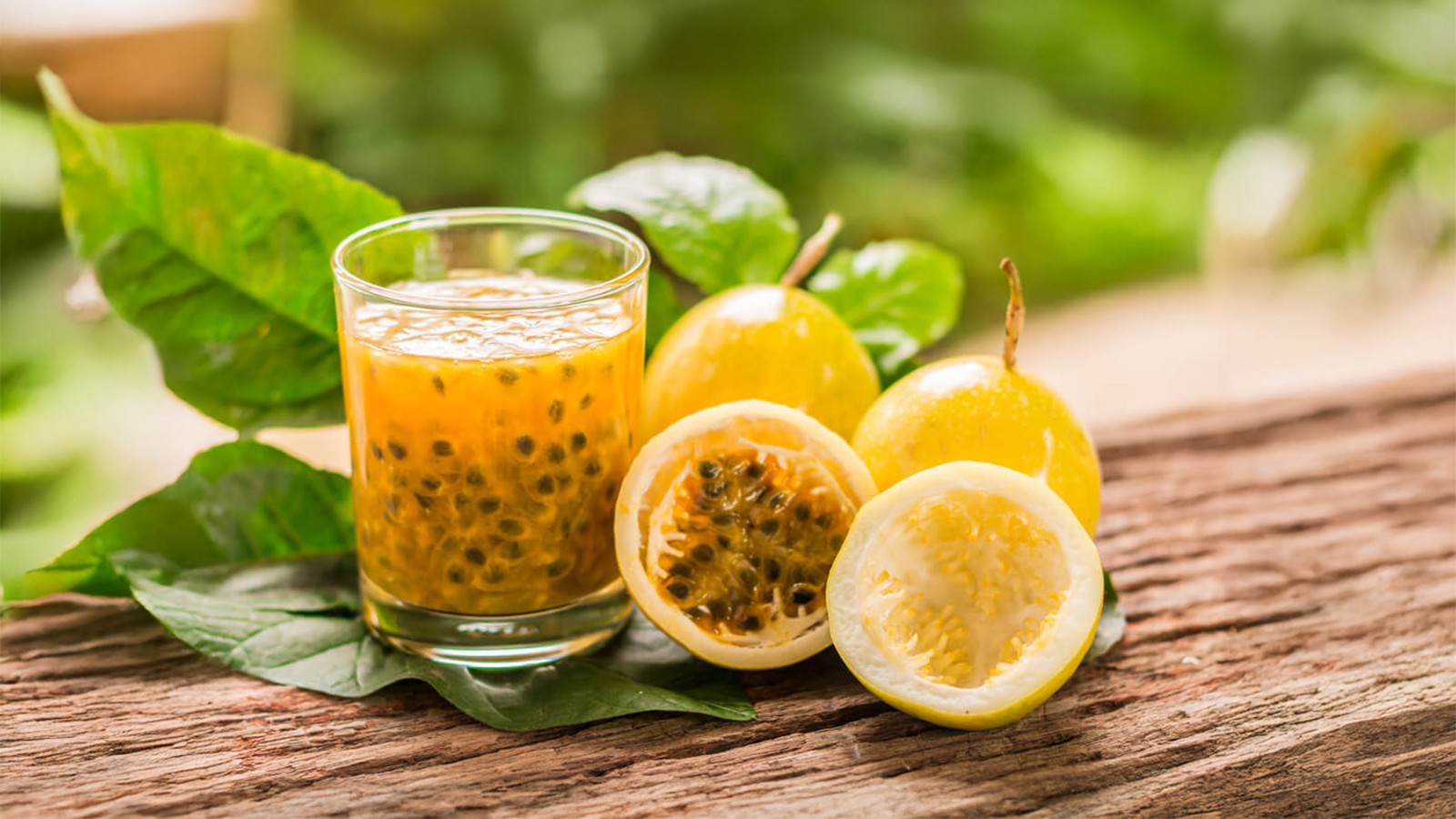 Fresh passionfruit juice (2)